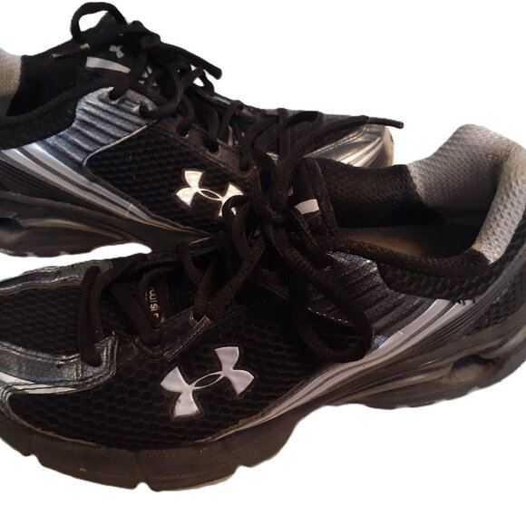 UNDER ARMOUR CARTILAGE RUNNING SHOES FOOT SLEEVEBLACK SNEAKERS-WOMENS SIZE 8 - Picture 1 of 7